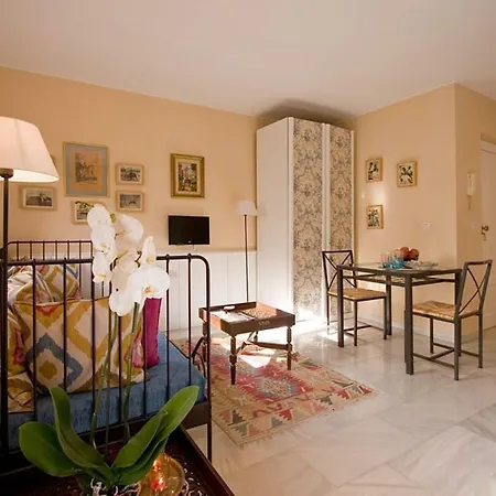 Toreador Old Quarter Apartment Seville